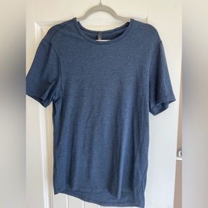 Lululemon every day Tee